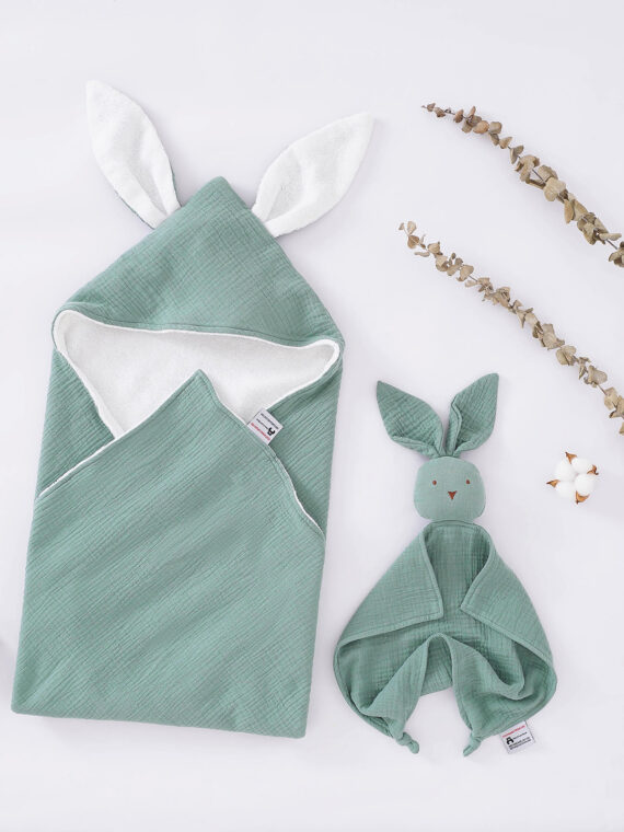 Towel & Comforter Set